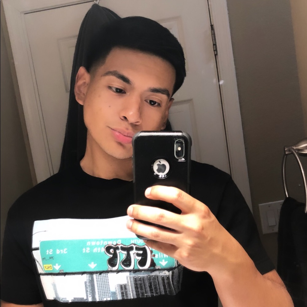 Meet your Posher, Brian